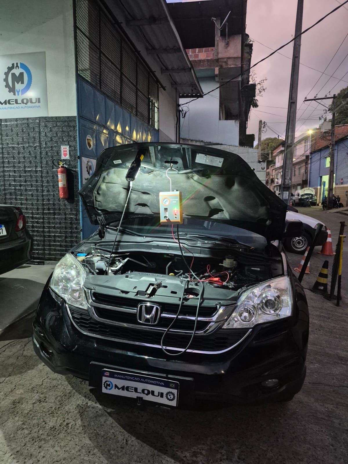 Honda CR-V em diagnóstico eletrônico na oficina Melqui